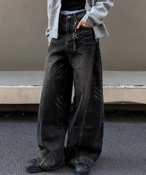 CELENA BEATS（セレナビーツ）の「ヴィンテージ ウォッシュ バルーン ワイド デニムパンツ（デニムパンツ・メンズ・ブラック/ブルー・S/L/M）」の5枚目の写真