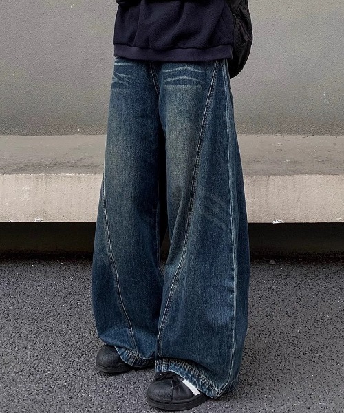 CELENA BEATS（セレナビーツ）の「ヴィンテージ ウォッシュ バルーン ワイド デニムパンツ（デニムパンツ・メンズ・ブラック/ブルー・S/L/M）」の9枚目の写真
