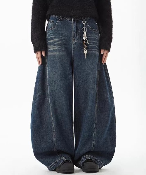 CELENA BEATS（セレナビーツ）の「ヴィンテージ ウォッシュ バルーン ワイド デニムパンツ（デニムパンツ・メンズ・ブラック/ブルー・S/L/M）」の11枚目の写真