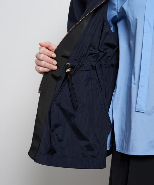 LANVIN en Bleu(ランバンオンブルー)の「ストーンナイロンライトブルゾン(テーラードジャケット・レディース・ベージュ/ネイビー・38/36)」の12枚目の写真