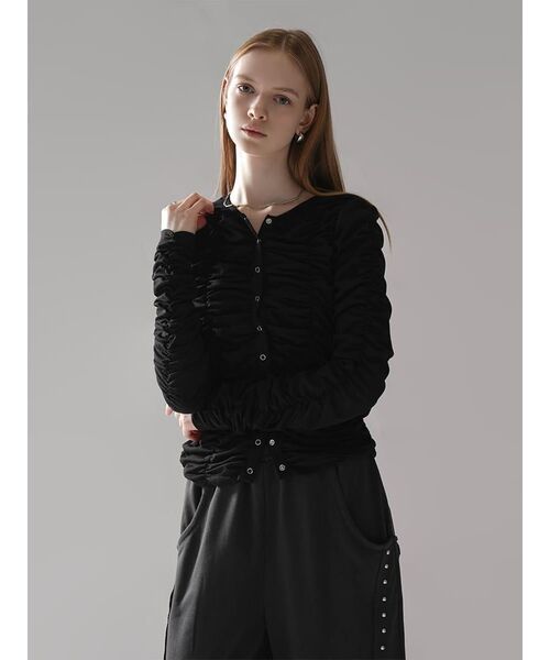 :ETHROF(イーサオブ)の「SHEER GATHER CREW NECK CARDIGAN(Tシャツ/カットソー・レディース・ホワイト/ブラック・FREE)」の4枚目の写真