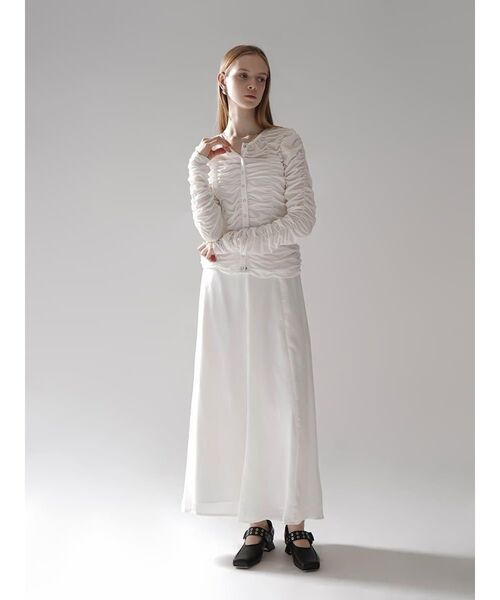 :ETHROF(イーサオブ)の「SHEER GATHER CREW NECK CARDIGAN(Tシャツ/カットソー・レディース・ホワイト/ブラック・FREE)」の17枚目の写真