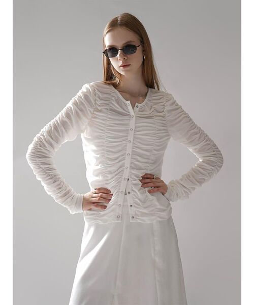 :ETHROF(イーサオブ)の「SHEER GATHER CREW NECK CARDIGAN(Tシャツ/カットソー・レディース・ホワイト/ブラック・FREE)」の1枚目の写真