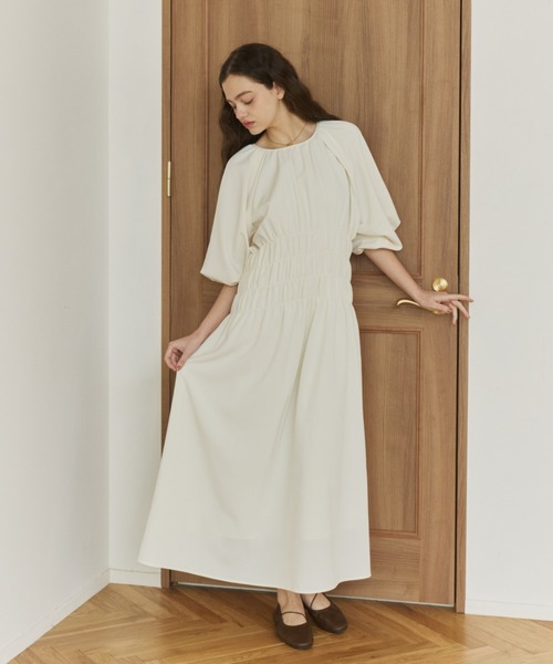 OLUN(オルン)の「2-way waist gathered onepiece/2wayウエストギャザーワンピース(ワンピース・レディース・アイボリー/ブラウン/ブラック・FREE/X-SMALL/SMALL)」の14枚目の写真