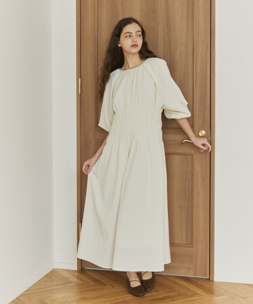 OLUN(オルン)の「2-way waist gathered onepiece/2wayウエストギャザーワンピース(ワンピース・レディース・アイボリー/ブラウン/ブラック・FREE/X-SMALL/SMALL)」の15枚目の写真
