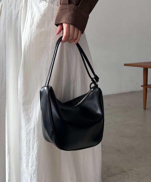 CAPRICIEUX LE'MAGE（カプリシューレマージュ）の「2WAYアジャストミニバッグ（ショルダーバッグ・レディース・ベージュ/アイボリー/ブラック・FREE）」の3枚目の写真