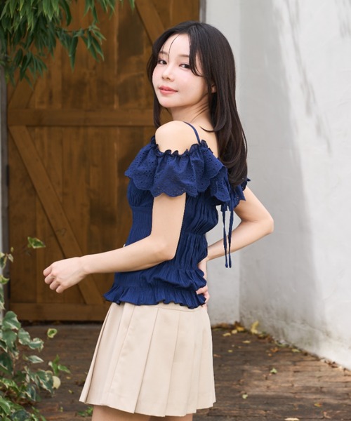 Lallana(ララーナ)の「3way Flill Cami Tops/3way フリルキャミトップス(その他トップス・レディース・ブラック/ネイビー/アイボリー・FREE)」の8枚目の写真