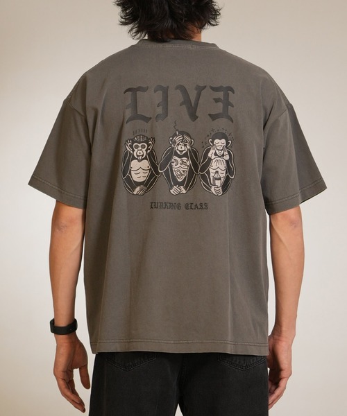 LURKING CLASS（ラーキングクラス）の「【ムラサキスポーツ限定】LURKING CLASS/ラーキングクラス 半袖 Tシャツ バックプリント ST26STM06（Tシャツ/カットソー・メンズ・ブラック/グレー・M/XL/L）」の2枚目の写真