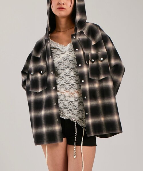 WHO'S WHO gallery（フーズフーギャラリー）の「【UNISEX】Sourcreamウエスタンオンブレチェックフードシャツ（シャツ/ブラウス・レディース・ブラック/ブラウン/ネイビー・FREE）」の22枚目の写真