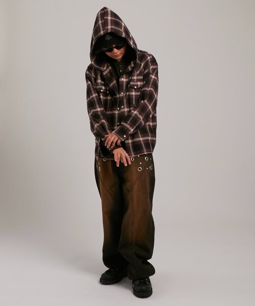 WHO'S WHO gallery(フーズフーギャラリー)の「【UNISEX】Sourcreamウエスタンオンブレチェックフードシャツ(シャツ/ブラウス・レディース・ブラック/ブラウン/ネイビー・FREE)」の15枚目の写真