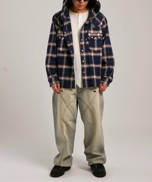 WHO'S WHO gallery（フーズフーギャラリー）の「【UNISEX】Sourcreamウエスタンオンブレチェックフードシャツ（シャツ/ブラウス・レディース・ブラック/ブラウン/ネイビー・FREE）」の19枚目の写真