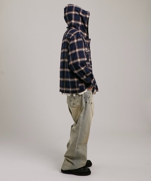 WHO'S WHO gallery（フーズフーギャラリー）の「【UNISEX】Sourcreamウエスタンオンブレチェックフードシャツ（シャツ/ブラウス・レディース・ブラック/ブラウン/ネイビー・FREE）」の17枚目の写真