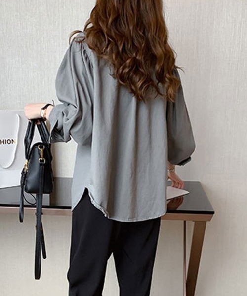 Flugge(フラッジー)の「カジュアルオーバーシャツ(シャツ/ブラウス・レディース・グレー/ホワイト・MEDIUM/LARGE)」の11枚目の写真