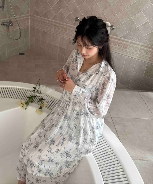 AS KNOW AS plus(アズノゥアズプラス)の「〇ウエストリボン結びシアーワンピース(ワンピース・レディース・グレー系その他/ブラック/ホワイト系その他2/ホワイト系その他・FREE)」の15枚目の写真