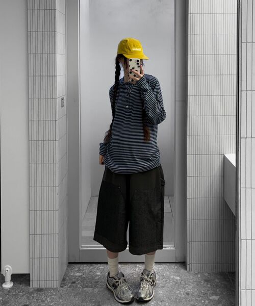 eastserviceshop(イーストサービスショップ)の「レイヤーソールストライプロングスリーブ - ブルーチャコール(Tシャツ/カットソー・レディース・ブルー・SMALL/MEDIUM/X-SMALL)」の6枚目の写真