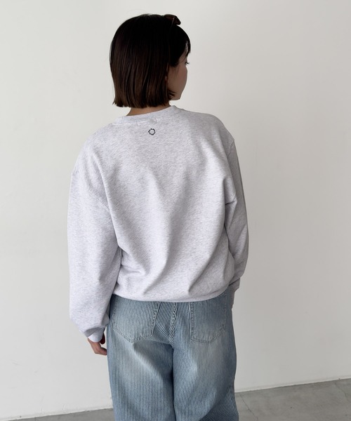 CANAL JEAN(キャナルジーン)の「Twelve12 monkey dance スウェット 裏毛(スウェット・レディース・オフホワイト/アッシュ・X-LARGE/LARGE)」の7枚目の写真