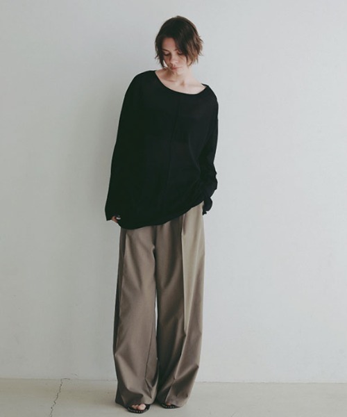 ETRE TOKYO（エトレトウキョウ）の「【先行予約限定 10%OFF】リネンライクエアリータックパンツ（その他パンツ・レディース・ネイビー/カーキ/グレー・S/M）」の15枚目の写真