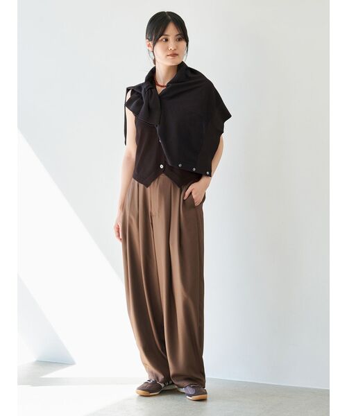 IENA(イエナ)の「adidas originals SL72 OG W スニーカー KJ6147/JQ9870(スニーカー・レディース・アイボリー/ブラウン・24.5cm/24cm/25cm/23.5cm/23cm)」の11枚目の写真