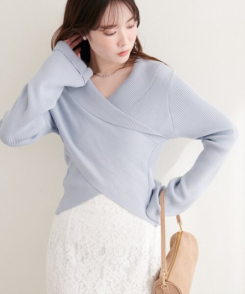 natural couture（ナチュラルクチュール）の「カシュクールフレア袖ニット（ニット/セーター・レディース・ピンク/オフホワイト/ブラック/サックスブルー/グレイッシュベージュ・FREE）」の22枚目の写真