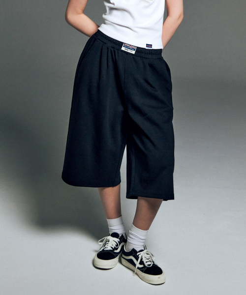 JEEP(ジープ)の「DUSTY ラベル バミューダパンツ (JQ5TSU974BK)(その他パンツ・レディース・その他・SMALL/MEDIUM/LARGE/2XL)」の1枚目の写真