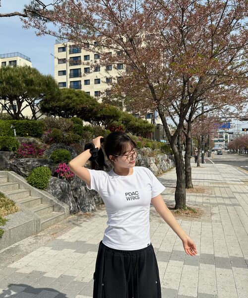 PEID(ペイド)の「PD PDAC スリムフィット半袖Tシャツホワイト(Tシャツ/カットソー・レディース・ホワイト・2/3/1)」の8枚目の写真