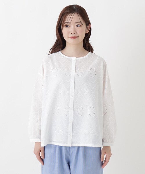 one'sterrace(ワンズテラス)の「総レース 9分袖ショート丈シャツ(シャツ/ブラウス・レディース・カーキ系5/ブラック系8・02)」の4枚目の写真