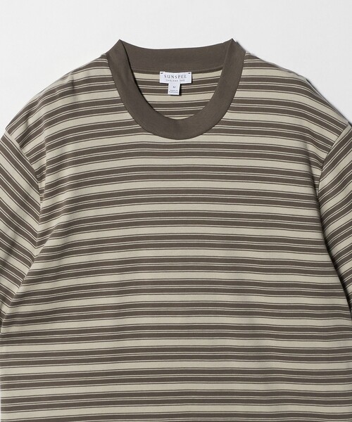SUNSPEL(サンスペル)の「<SUNSPEL>リラックスフィット ヘビーウェイト ボーダー Tシャツ(Tシャツ/カットソー・メンズ・ネイビー/ブラウン系・S/M/L)」の7枚目の写真