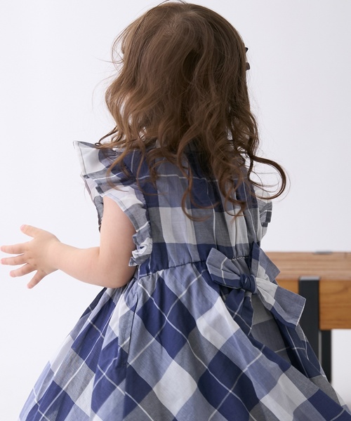 petit main（プティマイン）の「【リンク】チェックフレアワンピース（シャツワンピース・キッズ・モカ/ブルー・100cm/120cm/90cm/80ｃｍ/110cm/130cm）」の4枚目の写真
