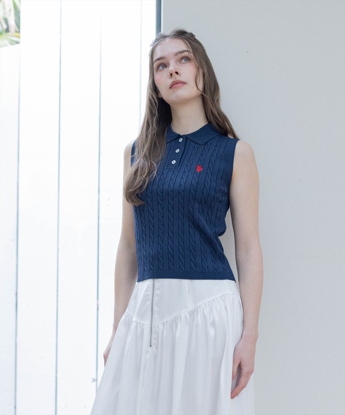 U.S. POLO ASSN.（ユーエスポロアッスン）の「【U.S. POLO ASSN.】clear 別注 ケーブルノースリーブニットトップス（ニット/セーター・レディース・サックスブルー/ネイビー/ピンク/オフホワイト・F）」の14枚目の写真