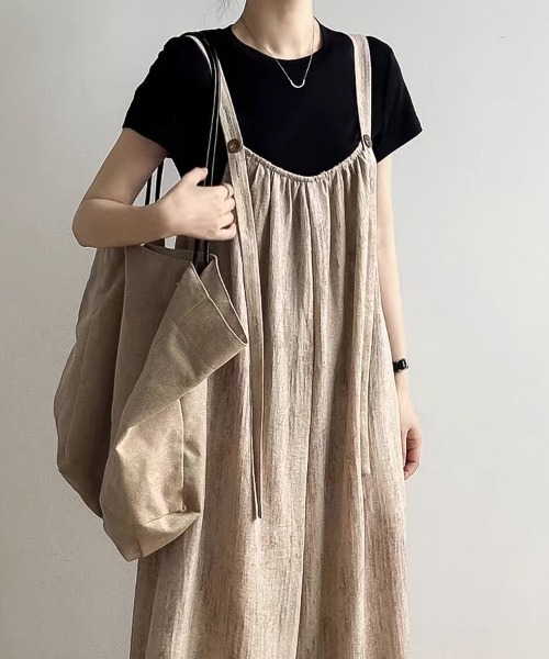 ReRe（リリ）の「リネン風ワイドサロペットパンツ（つなぎ/オールインワン・レディース・ブラック/ライトカーキ・MEDIUM/LARGE/X-LARGE）」の4枚目の写真