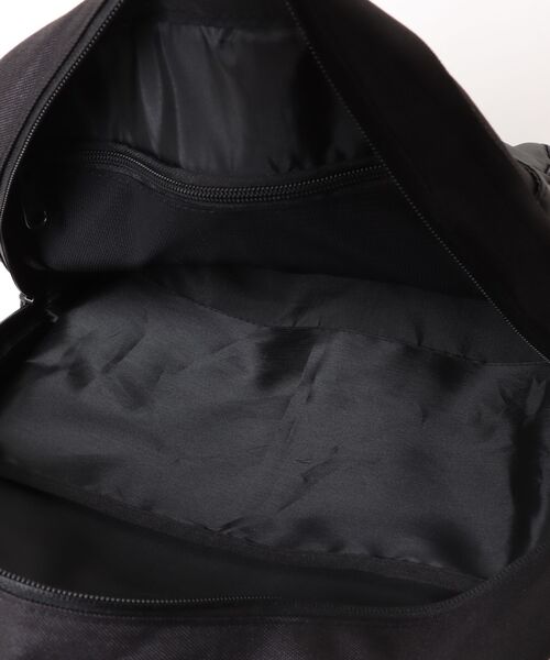 RVCA(ルーカ)の「RVCA メンズ TRANSISTOR SKATE BACKPACK バックパック/リュック 【2026年夏モデル】(バックパック/リュック・メンズ・ブラック・FREE)」の3枚目の写真