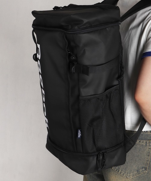 Reebok(リーボック)の「Reebok / リーボック ボックス型バックパック 大容量 防水風素材 PC収納対応(バックパック/リュック・メンズ・ブラック×ブラック/ブラック・FREE)」の9枚目の写真
