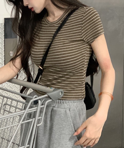 Vipoa(ヴィポア)の「Striped slim Tshirt(Tシャツ/カットソー・レディース・イエロー/ピンク/ブラウン・FREE)」の19枚目の写真