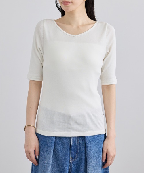 SALON adam et rope'(サロン アダム エ ロペ)の「ハイウェットテレコ2WAYネックT(Tシャツ/カットソー・レディース・ブラック/オフホワイト・FREE)」の20枚目の写真