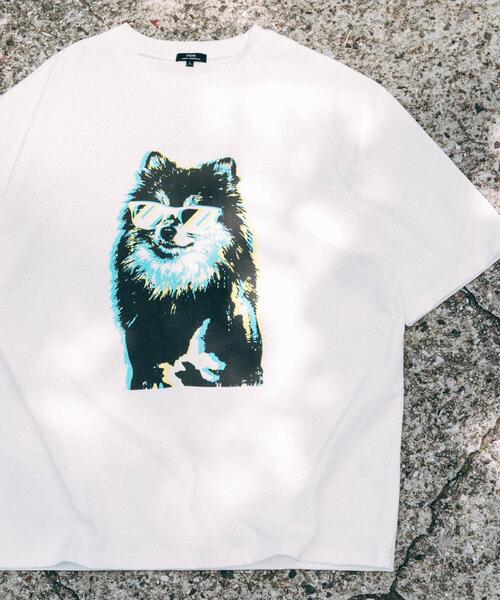 ITEMS URBANRESEARCH（アイテムズ アーバンリサーチ）の「『接触冷感/吸水速乾/UVカット』DOG IN SHADES プリントTシャツ（Tシャツ/カットソー・メンズ・その他3/その他1/その他2・LARGE/MEDIUM）」の2枚目の写真