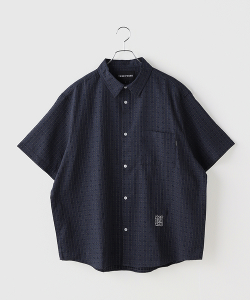 YESEYESEE(イエスアイシー)の「YESEYESEE / イエスアイシー Y.E.S Font Plaid Half Shirt(シャツ/ブラウス・メンズ・グリーン/ネイビー・MEDIUM/LARGE)」の1枚目の写真