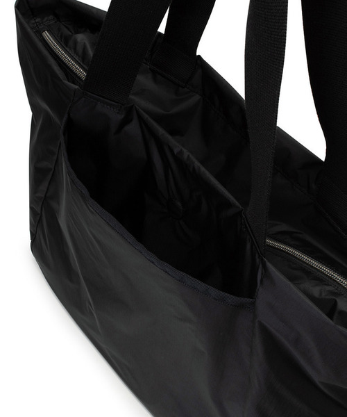 LeSportsac(レスポートサック)の「ESSENTIAL E/W ZIPTOP TOTE ブラックC(トートバッグ・レディース・ブラック・FREE)」の7枚目の写真