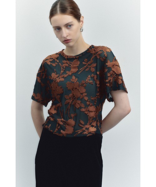 Muel Chic(ミュエルシック)の「Grow cutsew / グロウカットソー(Tシャツ/カットソー・レディース・ブラック/オフホワイト/マルーン/シアン・FREE)」の1枚目の写真