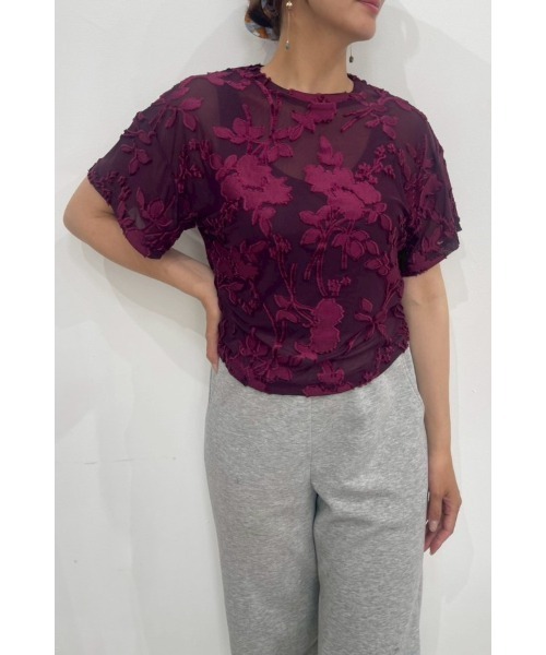 Muel Chic(ミュエルシック)の「Grow cutsew / グロウカットソー(Tシャツ/カットソー・レディース・ブラック/オフホワイト/マルーン/シアン・FREE)」の4枚目の写真