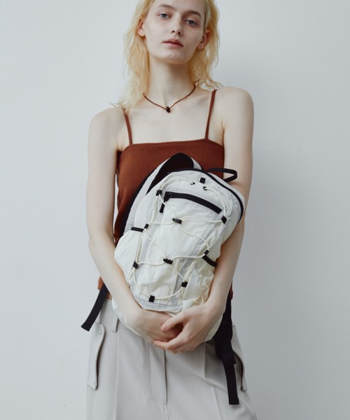 ANF.MUU(アンフムー)の「【再入荷】ユーティリティポケットコードデザインバックパック(バックパック/リュック・レディース・ブルー/アイボリー/グレー/ブラック・FREE)」の8枚目の写真
