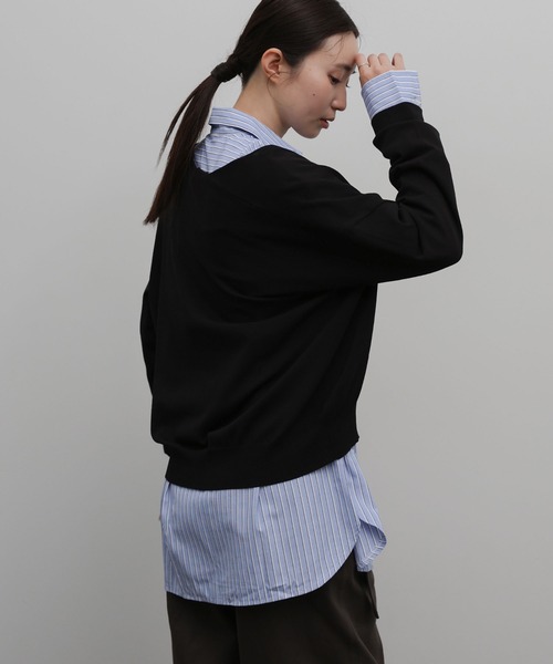 select MOCA Et(セレクトモカエト)の「【Et】Minimal V-Neck Simple Tops(ニット/セーター・レディース・ブラック/ライトグレー/キャメル・FREE)」の17枚目の写真