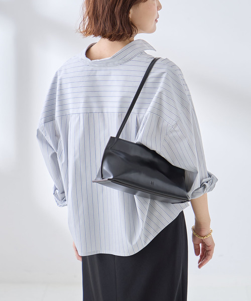 journal standard L'essage(ジャーナルスタンダードレサージュ)の「刺繍ショートシャツ(シャツ/ブラウス・レディース・チャコールグレー/ブルー系その他/ネイビー・FREE)」の4枚目の写真