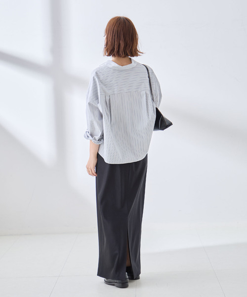 journal standard L'essage(ジャーナルスタンダードレサージュ)の「刺繍ショートシャツ(シャツ/ブラウス・レディース・チャコールグレー/ブルー系その他/ネイビー・FREE)」の7枚目の写真