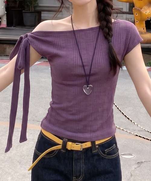 AMAJI（アマジ）の「ワンショルダー 半袖Tシャツ（Tシャツ/カットソー・レディース・ブルー/ホワイト/パープル/ネイビー・SMALL/MEDIUM/LARGE/X-LARGE）」の8枚目の写真