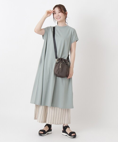 one'sterrace(ワンズテラス)の「SE ドローラスマートショルダー(ショルダーバッグ・レディース・ベージュ系その他7/グレー系その他7/ブラック系8・99)」の18枚目の写真