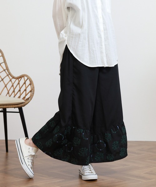 Emago(イマゴ)の「EMAGO 花ドット刺繍パンツ(その他パンツ・レディース・ブルー/ブラック/ホワイト・FREE)」の10枚目の写真