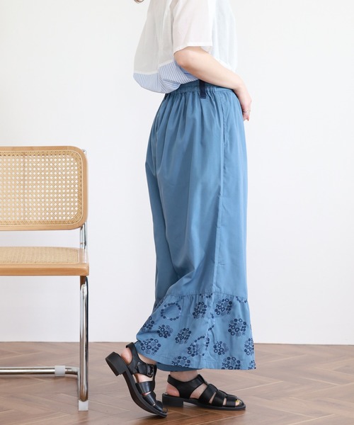 Emago(イマゴ)の「EMAGO 花ドット刺繍パンツ(その他パンツ・レディース・ブルー/ブラック/ホワイト・FREE)」の17枚目の写真