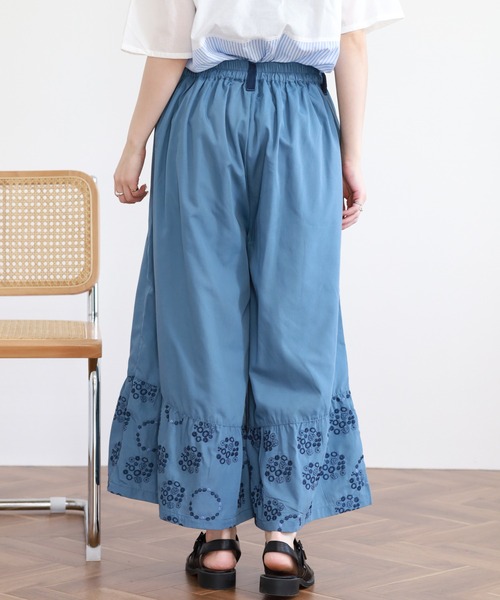 Emago(イマゴ)の「EMAGO 花ドット刺繍パンツ(その他パンツ・レディース・ブルー/ブラック/ホワイト・FREE)」の22枚目の写真