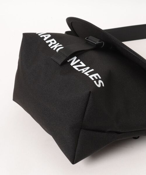 Port(ポート)の「【 Mark Gonzales / マークゴンザレス 】 MINI SHOUULDER BAG(ショルダーバッグ・メンズ・ベージュ/ブラック系その他/ブラック・FREE)」の5枚目の写真