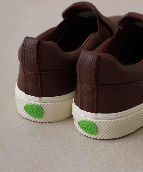CARIUMA（カリウマ）の「SLIP-ON Premium Leather Sneaker スリッポン プレミアム レザー スニーカー（スニーカー・メンズ・ブラウン/ホワイト/ブラック・US-9/US8.5/US8/US-8h/US-6/US-8/US-7h/US11/US9）」の12枚目の写真